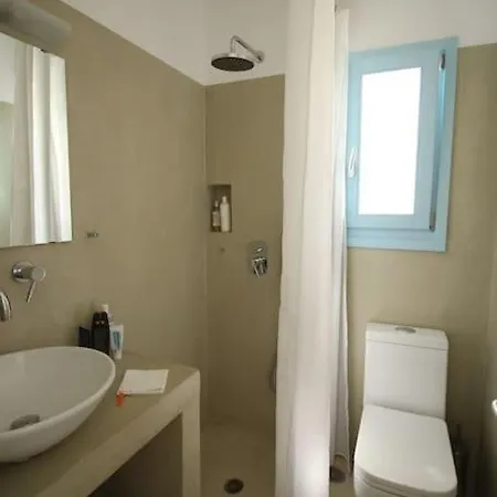 The Three Villas Willa Ios